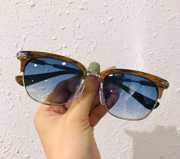 silver/blue gradient sunglasses square designer men sunnies shades uv eyewear with box, White;black
silver/blue gradient sunglasses square designer men sunnies shades uv eyewear with box, White;black