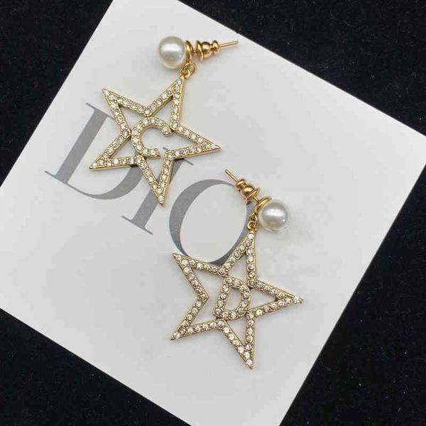 women's fashion personality trend new brand earrings wholesale family di letters five pointed full diamond female minority sweet pearl, Silver
women's fashion personality trend new brand earrings wholesale family di letters five pointed full diamond female minority sweet pearl, Silver