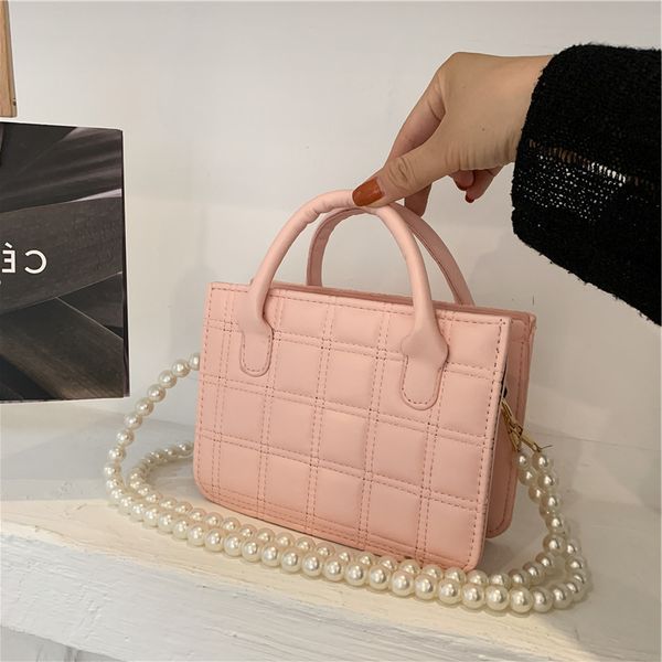 one shoulder diagonal cross armpit small square bag trendy women summer women's version fashionable girl type crossbody bags wholesale
one shoulder diagonal cross armpit small square bag trendy women summer women's version fashionable girl type crossbody bags wholesale