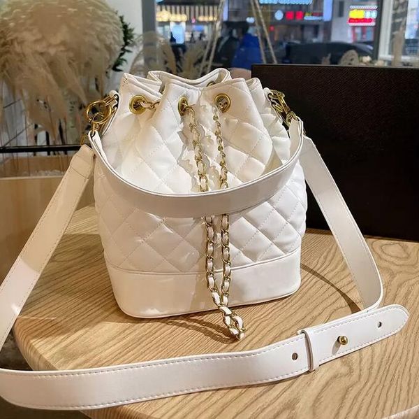 sw 2022ss classic quilted drawstring bucket bags crush gold metal hardware matelasse chain crossbody leather strap handle totes large capaci
sw 2022ss classic quilted drawstring bucket bags crush gold metal hardware matelasse chain crossbody leather strap handle totes large capaci