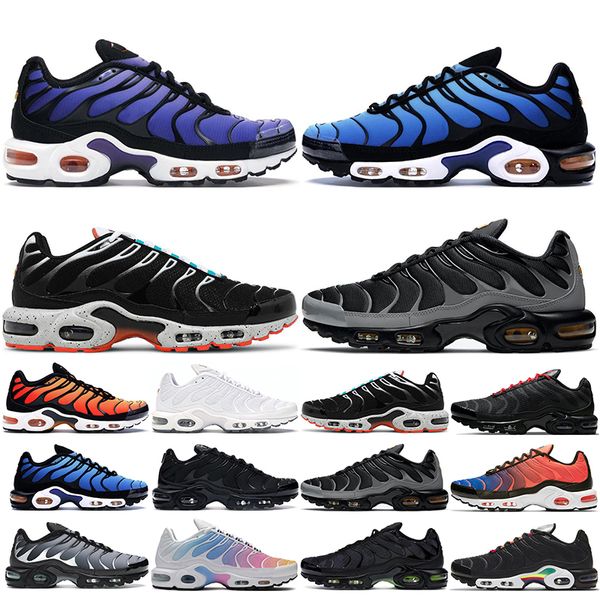 wholesale new running shoes se man woman rainbow bat triple white gradient black bolt hyper blue sneakers trainers size 36-45 nice cool