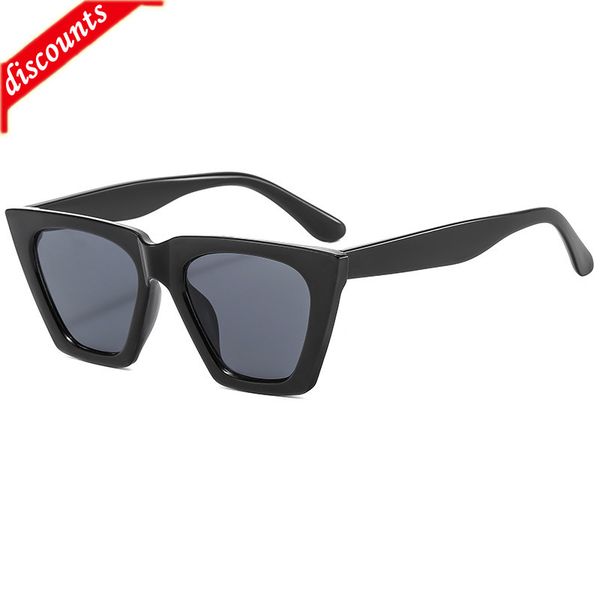 men's women's fashion trend brand sunglasses wholesale new eye large frame, White;black
men's women's fashion trend brand sunglasses wholesale new eye large frame, White;black