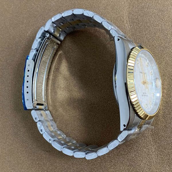 35 5mm automatic movement watch 2813 sapphire crystal stainless steel case pvd gold frame 220617
35 5mm automatic movement watch 2813 sapphire crystal stainless steel case pvd gold frame 220617