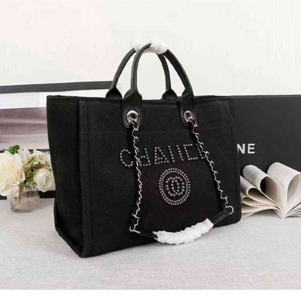 classic fashion designer evening bags small private label bobby backpack luxury brand ch canvas beach bag handbags purse women hand ladies s, Black;red
classic fashion designer evening bags small private label bobby backpack luxury brand ch canvas beach bag handbags purse women hand ladies s, Black;red