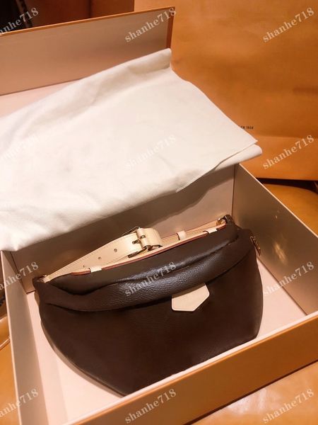 vintage cowhide bumbag waist bags black white emboss shoulder crossbody bag men women designer luxury handbags belt purses clutchs wallets
vintage cowhide bumbag waist bags black white emboss shoulder crossbody bag men women designer luxury handbags belt purses clutchs wallets