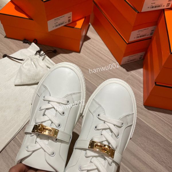 to shoes luxury designer sneakers white lightweight rubber tread sole fashion classic leather size35-45, Black
to shoes luxury designer sneakers white lightweight rubber tread sole fashion classic leather size35-45, Black