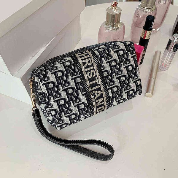 2022 storage cosmetic handbag new evening bags fashion simple shoulder handbags for women
2022 storage cosmetic handbag new evening bags fashion simple shoulder handbags for women