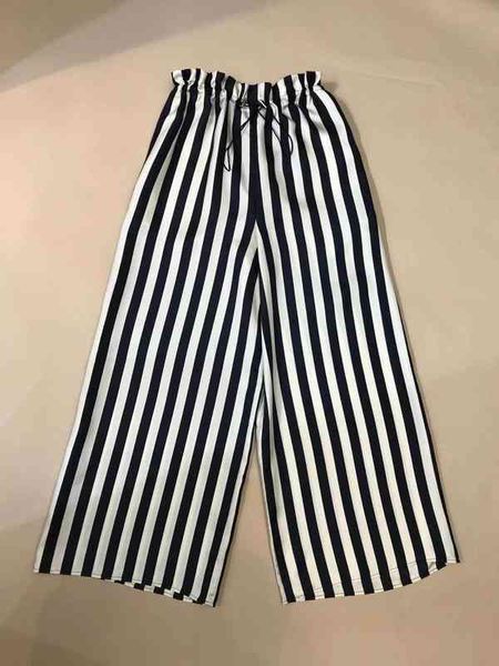women's shorts 20 mm twill silk striped wide leg pants pure original, White;black
women's shorts 20 mm twill silk striped wide leg pants pure original, White;black