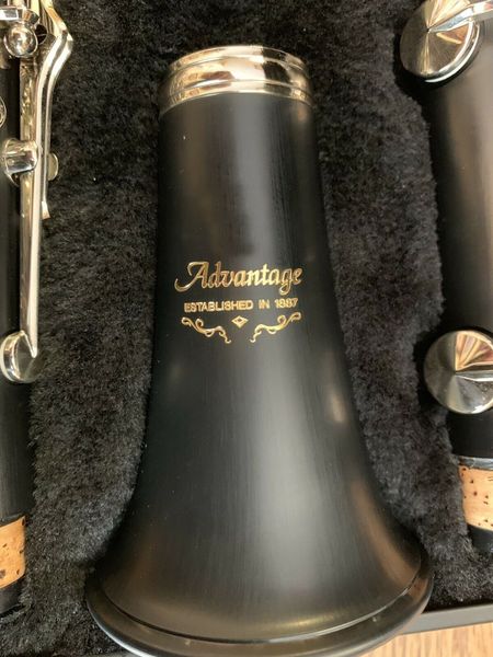 mfc professional bb clarinet 200ad bakelite clarinets nickel silver key musical instruments case mouthpiece reeds accessories
mfc professional bb clarinet 200ad bakelite clarinets nickel silver key musical instruments case mouthpiece reeds accessories