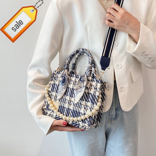 portable red one canvas large capacity s new trendy shoulder s fashion all-match women's bags 2022
portable red one canvas large capacity s new trendy shoulder s fashion all-match women's bags 2022