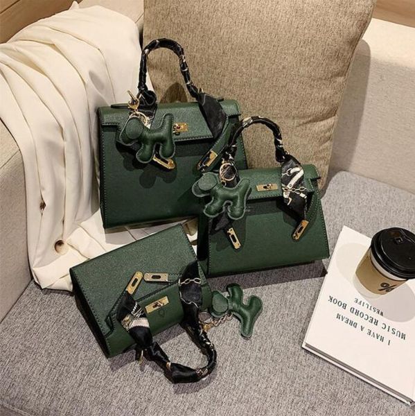 wholesale women luxury bag designer handbags ladies crossbody tote shopping bags totes shoulder handbag fashion onthego classic letter purse
wholesale women luxury bag designer handbags ladies crossbody tote shopping bags totes shoulder handbag fashion onthego classic letter purse