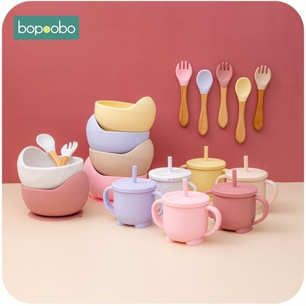 silicone baby feeding bowl 4pc/1set tableware waterproof baby learning suction bowl set wood fork spoon non-slip for child learn 220512
silicone baby feeding bowl 4pc/1set tableware waterproof baby learning suction bowl set wood fork spoon non-slip for child learn 220512