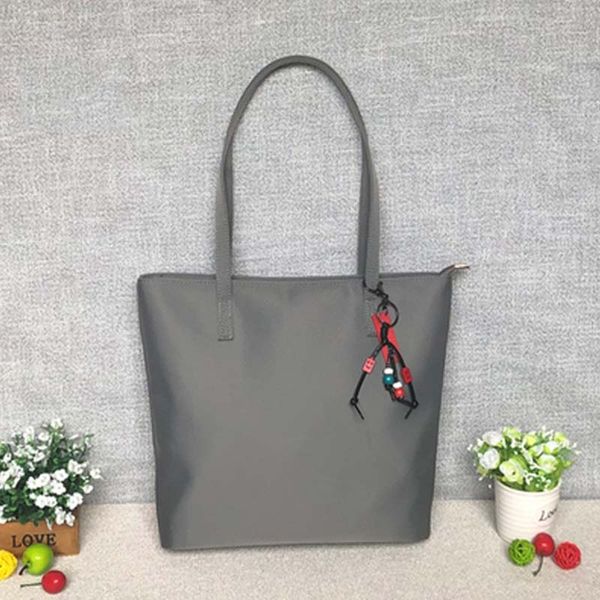 large bags 2022 new canvas nylon women's bag waterproof butot bags one shoulder simple handbag capacity myy a57, Black;red
large bags 2022 new canvas nylon women's bag waterproof butot bags one shoulder simple handbag capacity myy a57, Black;red