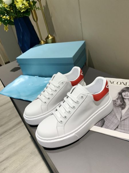 luxury designer shoes women men casual shoe fashion sneakers womens mens sneaker outdoor running trainers high-quality trainer 0702, Black
luxury designer shoes women men casual shoe fashion sneakers womens mens sneaker outdoor running trainers high-quality trainer 0702, Black