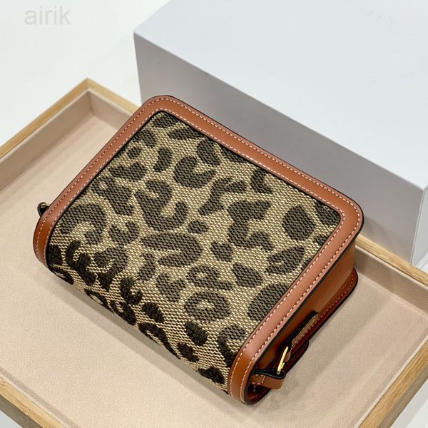 designer bags designer triomphe crazy sales fashion luxury shoulder handbags material classic floral metal button delivery
designer bags designer triomphe crazy sales fashion luxury shoulder handbags material classic floral metal button delivery