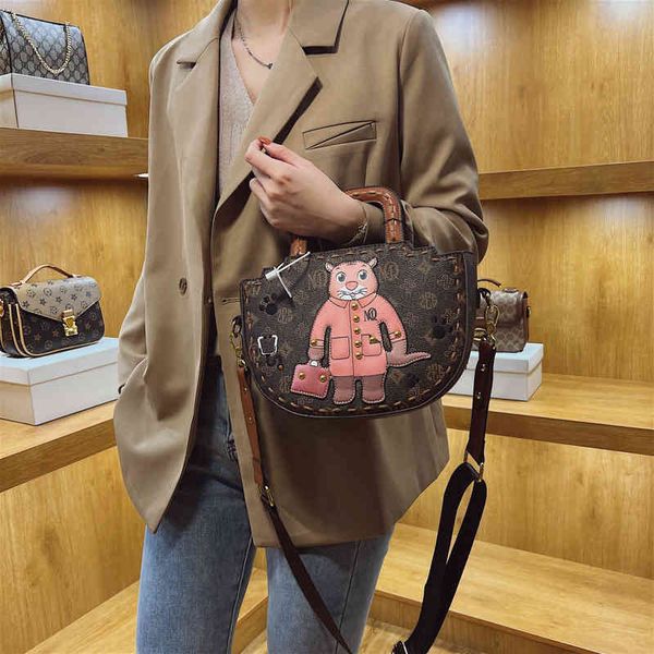 2022 factory wholesale new bag voice live broadcast the same female tiger tiktok fashion trend shoulder bag
2022 factory wholesale new bag voice live broadcast the same female tiger tiktok fashion trend shoulder bag