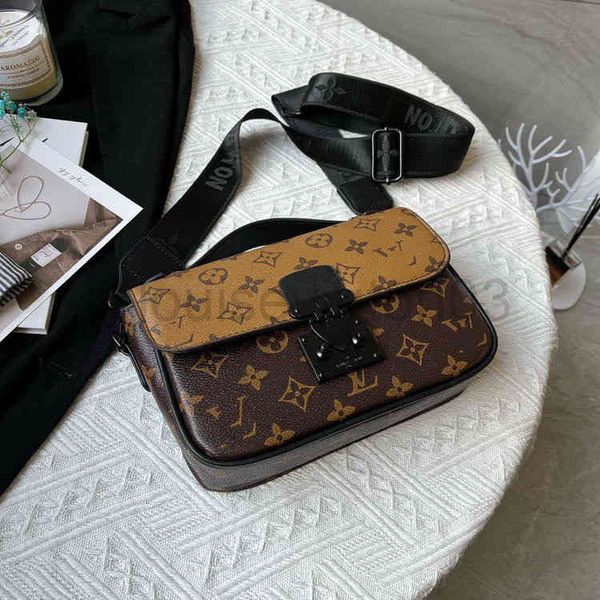 designer l vs messenger bag man woman new old flower fashion bag trend waist printed portable leisure pu shoulder bag l9.8in w2.9in h6.1in
designer l vs messenger bag man woman new old flower fashion bag trend waist printed portable leisure pu shoulder bag l9.8in w2.9in h6.1in