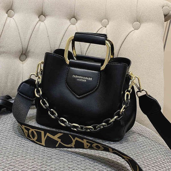 2022 luxury women's pu leather small crossbody bags short handle shoulder purses handbag fashion classic
2022 luxury women's pu leather small crossbody bags short handle shoulder purses handbag fashion classic