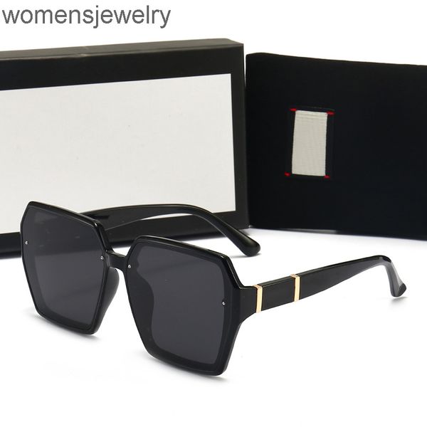 brand luxury designer sunglasses men eyeglasses outdoor shades pc frame fashion classic lady sun glasses mirrors for women with original, White;black
brand luxury designer sunglasses men eyeglasses outdoor shades pc frame fashion classic lady sun glasses mirrors for women with original, White;black