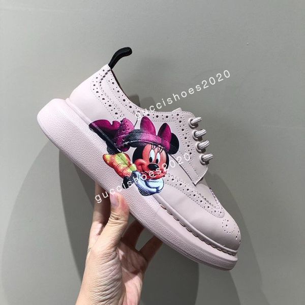 2022 white casual shoes women travel leather lace-up sneaker fashion lady designer running trainers letters woman shoe men sneakers, Black;red
2022 white casual shoes women travel leather lace-up sneaker fashion lady designer running trainers letters woman shoe men sneakers, Black;red