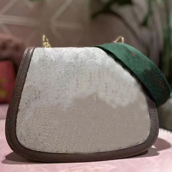 2022 womens blondie shoulder bags beige white canvas leather designer trim gold-toned hardware round interlocking
2022 womens blondie shoulder bags beige white canvas leather designer trim gold-toned hardware round interlocking
