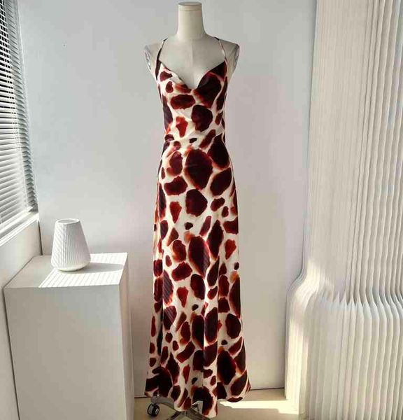 casual dresses foreign trade original single american retro dangling collar satin print large backless high waist hip wrap thin split dress, Black;gray
casual dresses foreign trade original single american retro dangling collar satin print large backless high waist hip wrap thin split dress, Black;gray