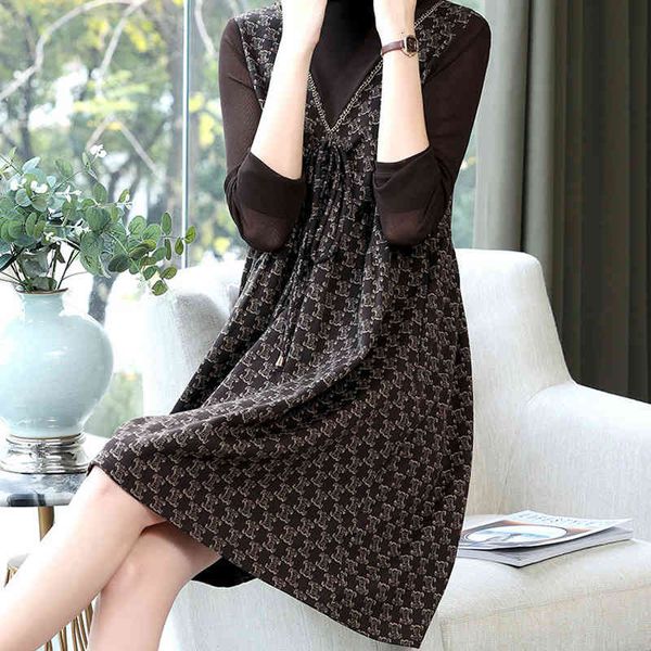 casual dresses broken flower dress women's spring and autumn 2022 medium long style fashionable mother's small fragrance fake two-, Black;gray
casual dresses broken flower dress women's spring and autumn 2022 medium long style fashionable mother's small fragrance fake two-, Black;gray