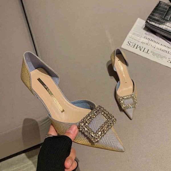 sandals hollow high-heeled shoes evening dress thin heel style small fragrance fairy windnet red pointed square buckle single veyr, Black
sandals hollow high-heeled shoes evening dress thin heel style small fragrance fairy windnet red pointed square buckle single veyr, Black