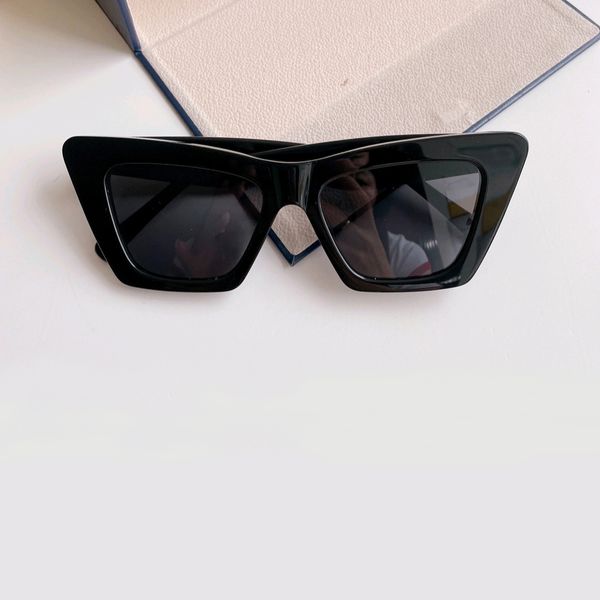 cat eye oversized sunglasses black gray large sun shades for women uv eyewear with box, White;black
cat eye oversized sunglasses black gray large sun shades for women uv eyewear with box, White;black