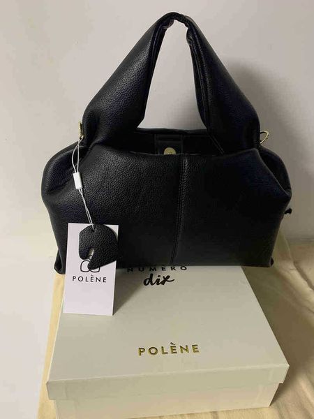 bag high polene quality cowhide women's designer design cloud portable dumpling tote single room b ag real shot
bag high polene quality cowhide women's designer design cloud portable dumpling tote single room b ag real shot