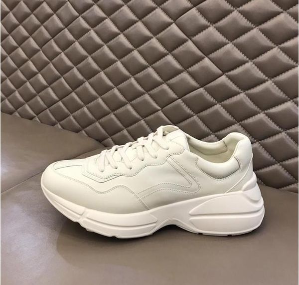 quality casual shoes dad sneaker rhyton paris fashion men women shoe platform trainers strawberry mouse wave mouth print size3546, Black
quality casual shoes dad sneaker rhyton paris fashion men women shoe platform trainers strawberry mouse wave mouth print size3546, Black