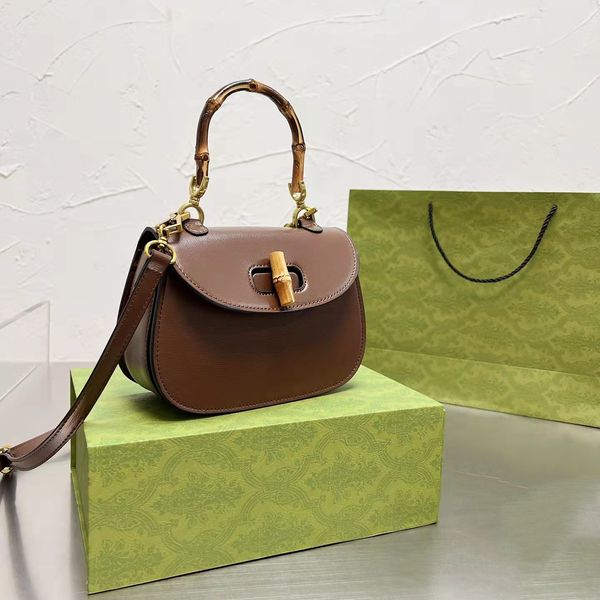 shoulder bags luxury designers handbags single shoulder bags bamboo bag designer bag simple large capacity practical women's bag crossb
shoulder bags luxury designers handbags single shoulder bags bamboo bag designer bag simple large capacity practical women's bag crossb