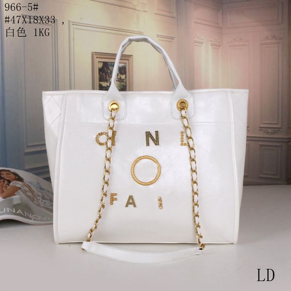 fashionable summer beach party bright leather shopping bags doville chain handbag silver hardware large capacity luxury designer handbags lu
fashionable summer beach party bright leather shopping bags doville chain handbag silver hardware large capacity luxury designer handbags lu