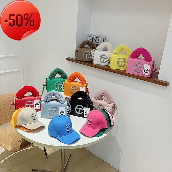 the factory directly the factory directly women's new station home diamond inlaid small bag single shoulder msenger portable
the factory directly the factory directly women's new station home diamond inlaid small bag single shoulder msenger portable