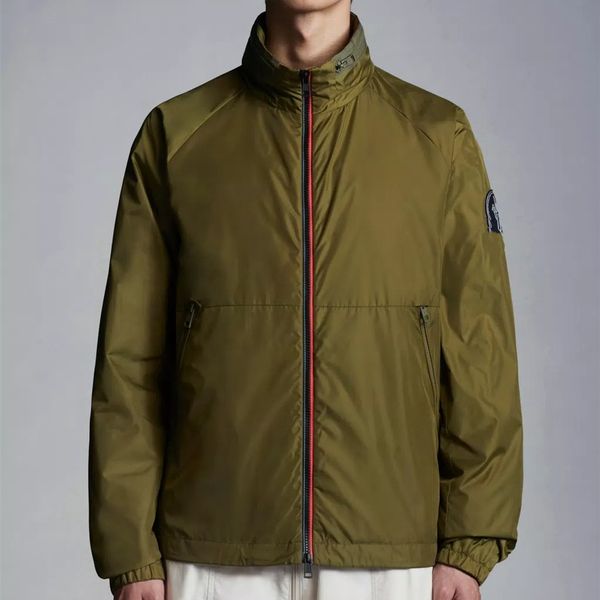 luxury designers monclair men's set rain jacket parka water repellent nylon breathable men outdoors sports coats hiking windproof winte, Black;brown
luxury designers monclair men's set rain jacket parka water repellent nylon breathable men outdoors sports coats hiking windproof winte, Black;brown