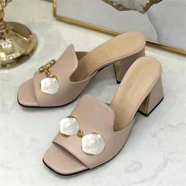sandal designer summer high heels go out one line slippers horseshoe fashion style open toe versatile women's shoes, Black
sandal designer summer high heels go out one line slippers horseshoe fashion style open toe versatile women's shoes, Black