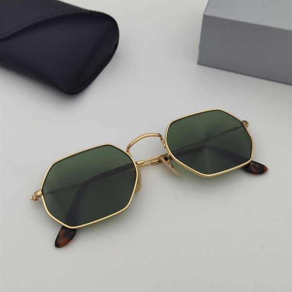 classic design hexagon flat lens sunglasses men women small square sun glases men metal frame driving fishing 3556 gafas sun glass2139, White;black
classic design hexagon flat lens sunglasses men women small square sun glases men metal frame driving fishing 3556 gafas sun glass2139, White;black