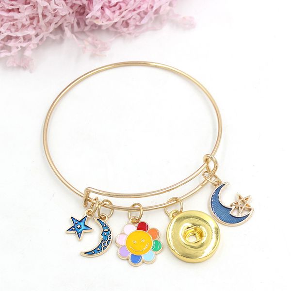 wholesale moon star sun bracelets expandable wire bangle gold color snaps bracelet for women gifts pulsera interchangeable 18mm snap jewelry, Golden;silver
wholesale moon star sun bracelets expandable wire bangle gold color snaps bracelet for women gifts pulsera interchangeable 18mm snap jewelry, Golden;silver