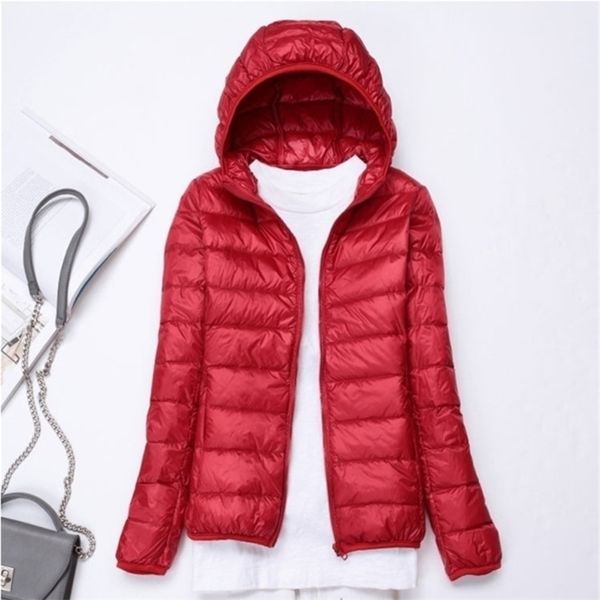 90% ultralight plus size thin jacket autumn winter slim short hooded warm white duck down coat women outerwear y201026, Black
90% ultralight plus size thin jacket autumn winter slim short hooded warm white duck down coat women outerwear y201026, Black