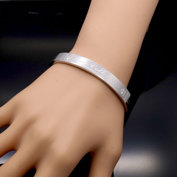 2023 fashion bangles for women three colour famous brand stainless steel cuff bracelet wedding jewelry, Black
2023 fashion bangles for women three colour famous brand stainless steel cuff bracelet wedding jewelry, Black
