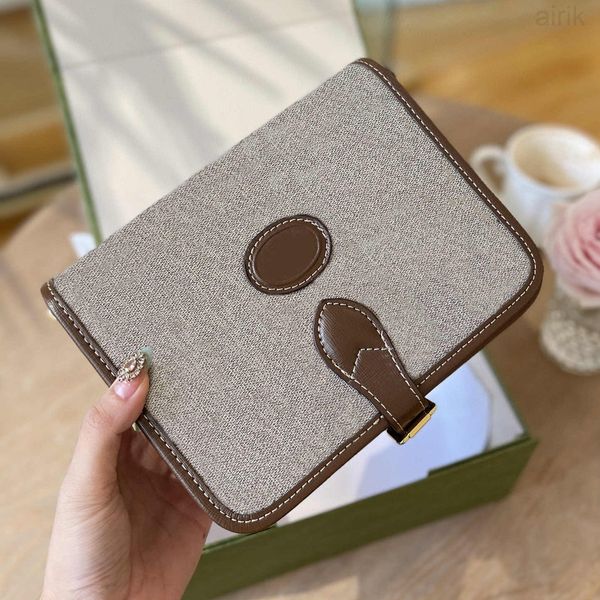 autumn retr0 crossbody bag handbag 2 colors fashion organ bags 20cm wallet clutch purse pvc letter pattern designer
autumn retr0 crossbody bag handbag 2 colors fashion organ bags 20cm wallet clutch purse pvc letter pattern designer
