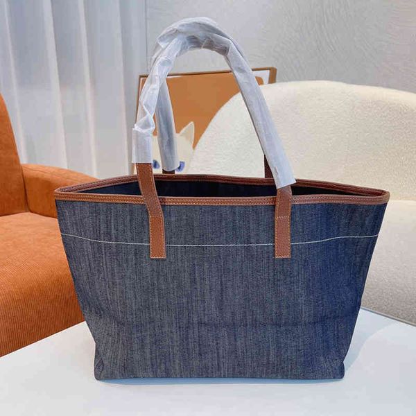 totes denim tote bags women high capacity handbag shoulder bagss leather luxury designer crossbody female shopping packs 220326
totes denim tote bags women high capacity handbag shoulder bagss leather luxury designer crossbody female shopping packs 220326