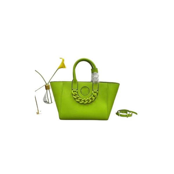 luxury design 2022 new medusa logo leather tote bag handheld crossbody women's bag
luxury design 2022 new medusa logo leather tote bag handheld crossbody women's bag