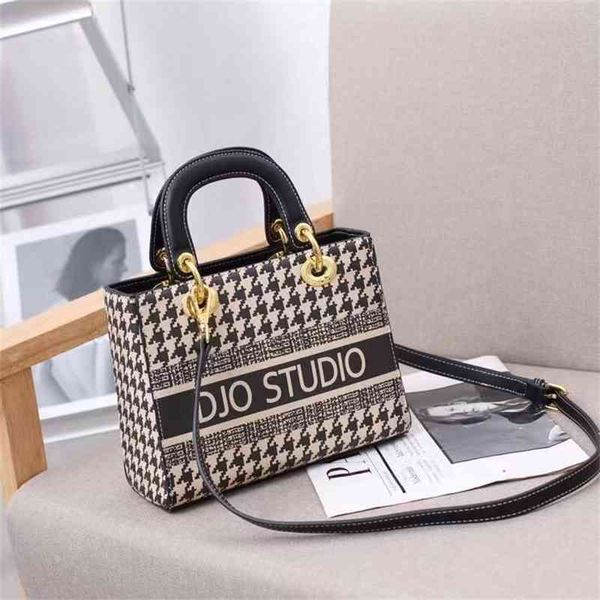 texture large capacity female messenger old 85% off sales shop
texture large capacity female messenger old 85% off sales shop