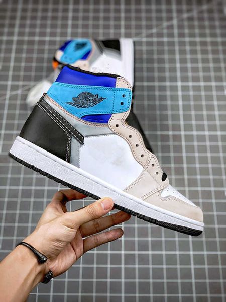 basketball shoes jumpman 1 high og prototype white multi color total orange cultural sneakers outdoor sports with box
basketball shoes jumpman 1 high og prototype white multi color total orange cultural sneakers outdoor sports with box