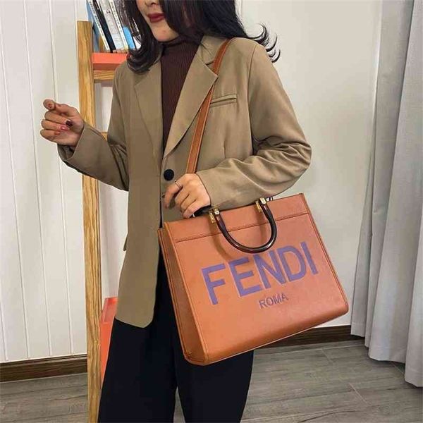 large capacity handbag autumn winter women's fashion shoulder simple and versatile tote bag factory store online
large capacity handbag autumn winter women's fashion shoulder simple and versatile tote bag factory store online