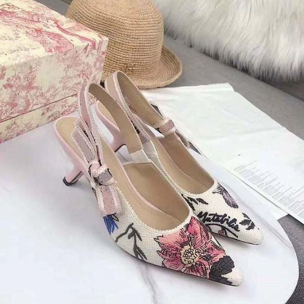 luxury designer sandals fashion high heeled sandal womens sequined cloth drill button 9cm heels genuine leather platform midheel shoes, Black
luxury designer sandals fashion high heeled sandal womens sequined cloth drill button 9cm heels genuine leather platform midheel shoes, Black
