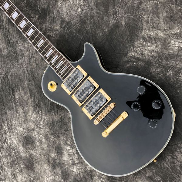 new arrival electric guitar black color guitarra 3 pickups rosewood fingerboard mahogany body
new arrival electric guitar black color guitarra 3 pickups rosewood fingerboard mahogany body
