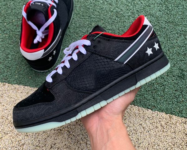 shoes version dk low skateboard on-foot look at 'league of legends' collaboration casual runner trainers sneakers sports
shoes version dk low skateboard on-foot look at 'league of legends' collaboration casual runner trainers sneakers sports