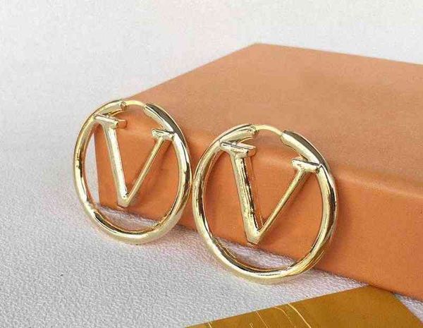 fashion gold hoop earrings for lady women party wedding lovers gift engagement jewelry for bride various sizes silver length small 3cm, Golden;silver
fashion gold hoop earrings for lady women party wedding lovers gift engagement jewelry for bride various sizes silver length small 3cm, Golden;silver